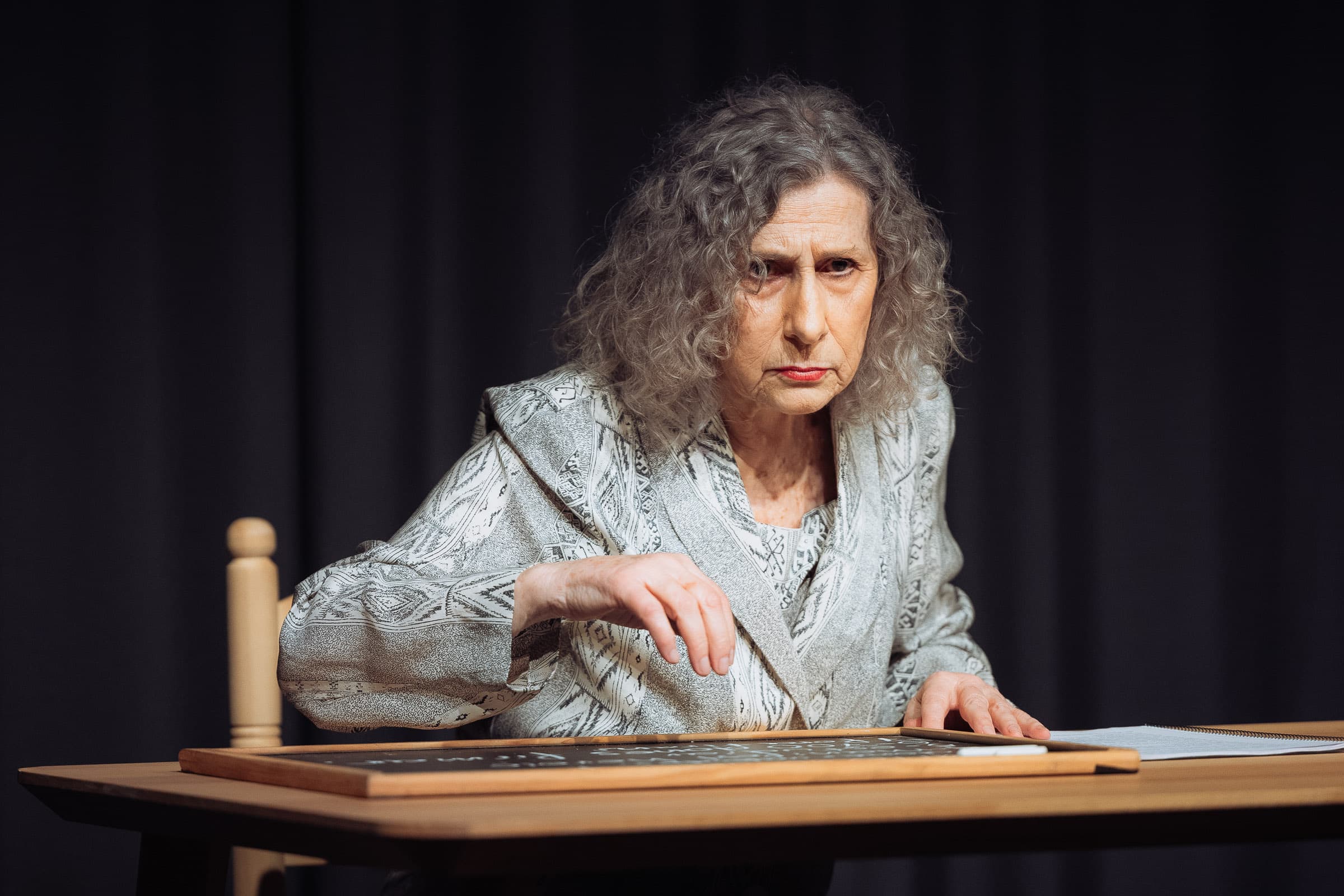Carme Sansa interpretant Isabel Vila i Pujol